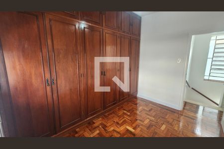 Quarto 1 - Armários de casa para alugar com 3 quartos, 133m² em Aparecida, Santos