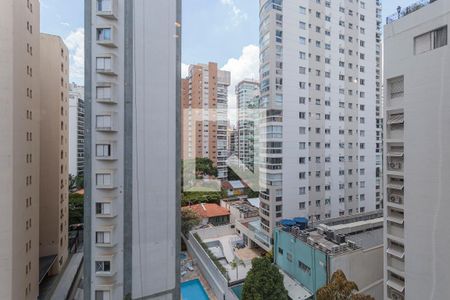 Vista de kitnet/studio à venda com 1 quarto, 27m² em Indianópolis, São Paulo