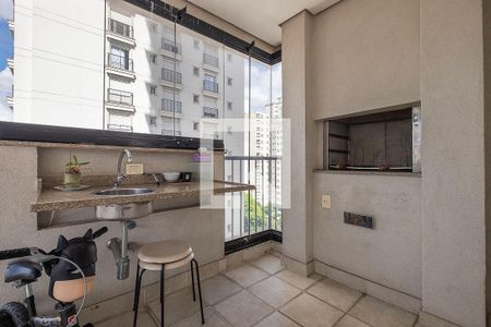 Varanda de apartamento à venda com 4 quartos, 225m² em Cerqueira César, São Paulo