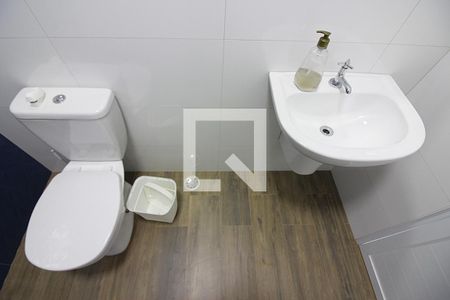 Banheiro de serviço de casa à venda com 4 quartos, 170m² em Dos Casa, São Bernardo do Campo