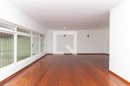 Sala de casa à venda com 3 quartos, 260m² em Vila Mariana, São Paulo