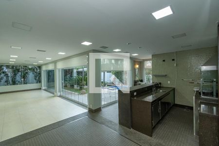 Casa de condomínio à venda com 490m², 4 quartos e 4 vagas Casa de condomínio à venda com 490m², 4 quartos e 4 vagasVaranda Gourmet