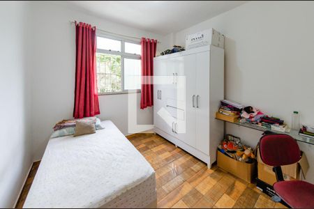 Quarto 1 de apartamento para alugar com 3 quartos, 110m² em Nova Gameleira, Belo Horizonte