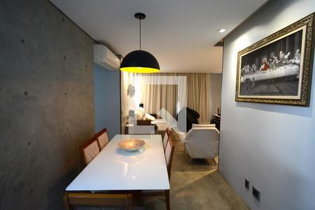 Sala de apartamento à venda com 2 quartos, 72m² em Usina Piratininga, São Paulo