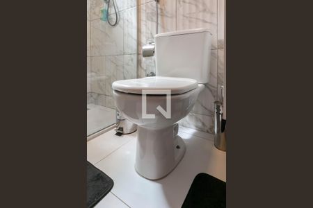 Apartamento à venda com 120m², 2 quartos e 2 vagas Apartamento à venda com 120m², 2 quartos e 2 vagasBanheiro Social