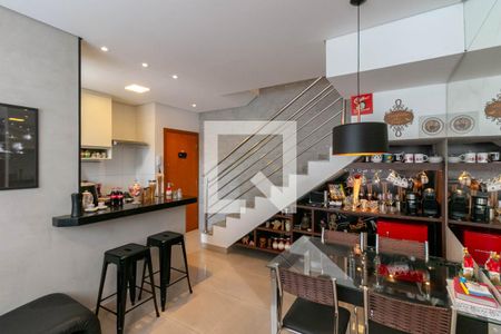 Apartamento à venda com 120m², 2 quartos e 2 vagas Apartamento à venda com 120m², 2 quartos e 2 vagasSala