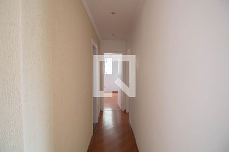 Corredor de apartamento para alugar com 2 quartos, 73m² em Vila Medeiros, São Paulo