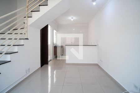 Sala/Cozinha de casa de condomínio à venda com 2 quartos, 121m² em Parque Boturussu, São Paulo