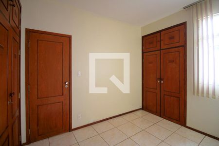 Quarto 1 de apartamento para alugar com 2 quartos, 70m² em Santo Antônio, Belo Horizonte