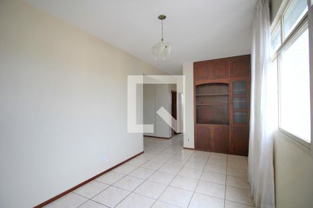 Sala de apartamento para alugar com 2 quartos, 70m² em Santo Antônio, Belo Horizonte