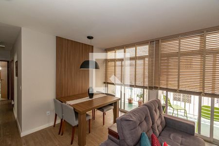 Sala de Estar/Jantar  de apartamento à venda com 3 quartos, 87m² em Cambuí, Campinas