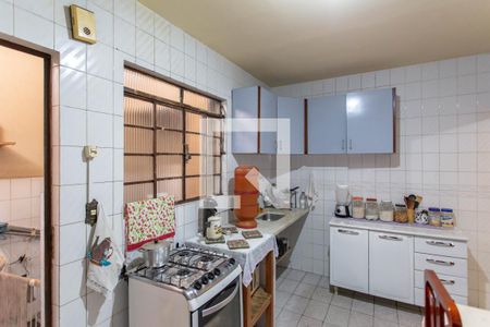 Cozinha de casa à venda com 2 quartos, 70m² em Goiânia, Belo Horizonte