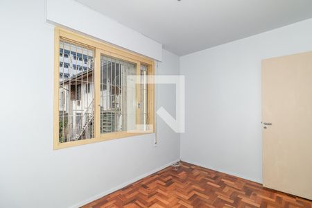 Quarto de apartamento à venda com 2 quartos, 56m² em Petrópolis, Porto Alegre