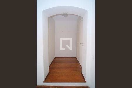 Hall de entrada de apartamento à venda com 3 quartos, 160m² em Cerqueira César, São Paulo