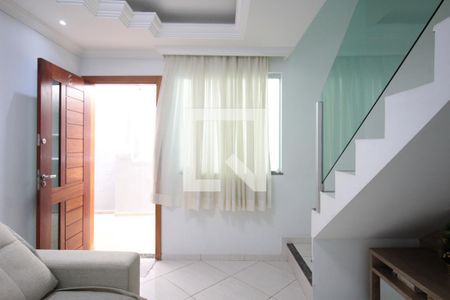 Casa de condomínio à venda com 110m², 2 quartos e 1 vagaSala