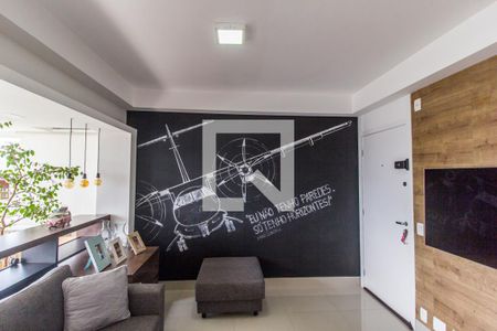 Sala de TV de apartamento à venda com 3 quartos, 77m² em Tamboré, Barueri