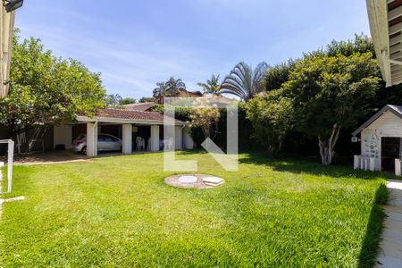 Casa de condomínio para alugar com 1080m², 4 quartos e 6 vagas Casa de condomínio para alugar com 1080m², 4 quartos e 6 vagasQuintal