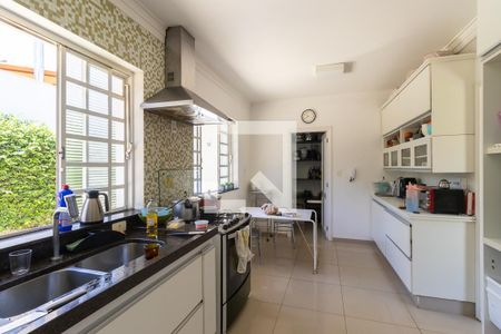 Casa de condomínio para alugar com 1080m², 4 quartos e 6 vagas Casa de condomínio para alugar com 1080m², 4 quartos e 6 vagasCozinha