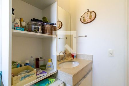 Casa de condomínio para alugar com 1080m², 4 quartos e 6 vagas Casa de condomínio para alugar com 1080m², 4 quartos e 6 vagasBanheiro da suíte 3