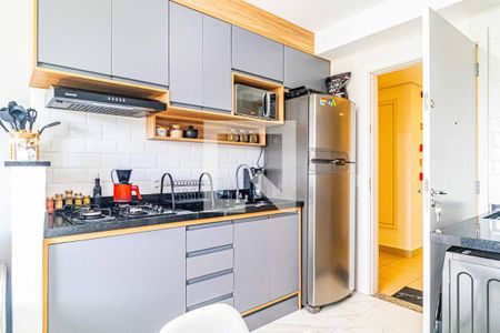 Cozinha de apartamento à venda com 2 quartos, 33m² em Jardim Celeste, São Paulo