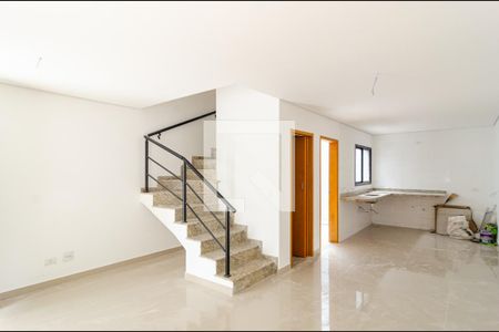 Casa à venda com 89m², 2 quartos e 2 vagasSala