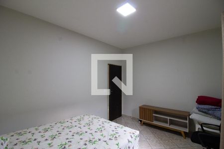 Quarto 2 de casa à venda com 3 quartos, 300m² em Jardim Palmira, Guarulhos