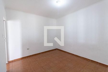 Quarto 1 de casa para alugar com 1 quarto, 360m² em Vila Santa Teresa (zona Leste), São Paulo