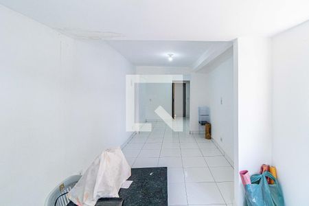 Quarto 01 de casa à venda com 4 quartos, 200m² em Rio Pequeno, São Paulo