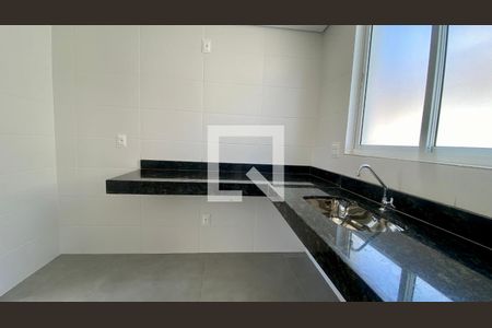 Cozinha de apartamento à venda com 4 quartos, 138m² em Nova Suíça, Belo Horizonte