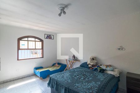 Quarto 2 de casa para alugar com 2 quartos, 172m² em Vila Guaraciaba, Santo André