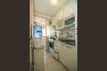 Cozinha de apartamento à venda com 3 quartos, 67m² em Nonoai, Porto Alegre
