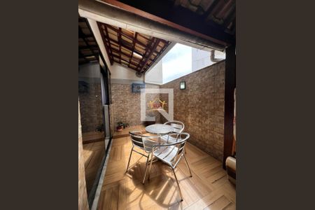 Apartamento à venda com 2 quartos, 76m² em Castelo, Belo Horizonte