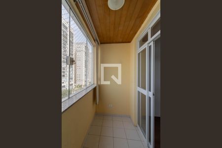 Varanda de apartamento para alugar com 3 quartos, 108m² em Camargos, Guarulhos