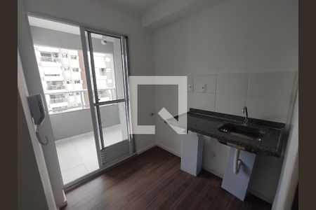 Cozinha - Varanda de apartamento à venda com 2 quartos, 32m² em Água Branca, São Paulo
