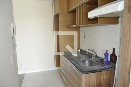 Cozinha  de apartamento para alugar com 2 quartos, 57m² em Todos Os Santos, Rio de Janeiro