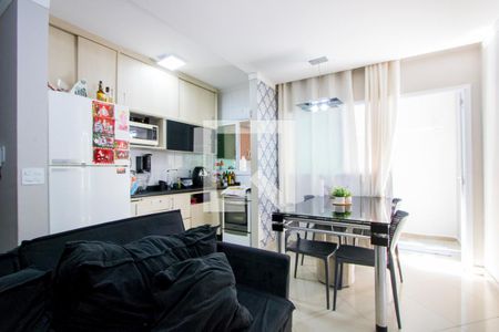Apartamento à venda com 49m², 2 quartos e 1 vagaSala/Cozinha