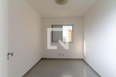 Quarto 1 de apartamento para alugar com 2 quartos, 57m² em Jardim Flor da Montanha, Guarulhos