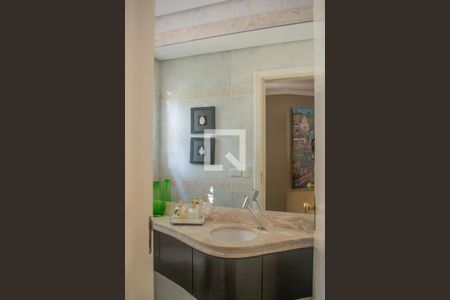 Casa de condomínio à venda com 191m², 3 quartos e 2 vagas Casa de condomínio à venda com 191m², 3 quartos e 2 vagasLavabo