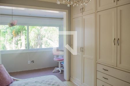 Casa de condomínio à venda com 191m², 3 quartos e 2 vagas Casa de condomínio à venda com 191m², 3 quartos e 2 vagasQuarto 1