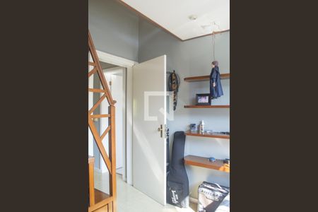 Casa de condomínio à venda com 191m², 3 quartos e 2 vagas Casa de condomínio à venda com 191m², 3 quartos e 2 vagasQuarto 2