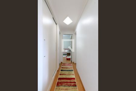 Corredor Quartos de apartamento à venda com 2 quartos, 68m² em Vila Medeiros, São Paulo