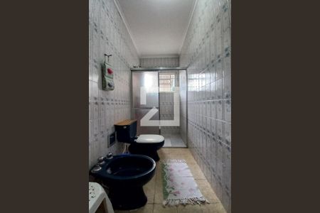 Banheiro de casa à venda com 4 quartos, 115m² em Jardim dos Oliveiras, Campinas