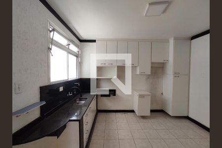 Cozinha de apartamento à venda com 2 quartos, 110m² em Perdizes, São Paulo