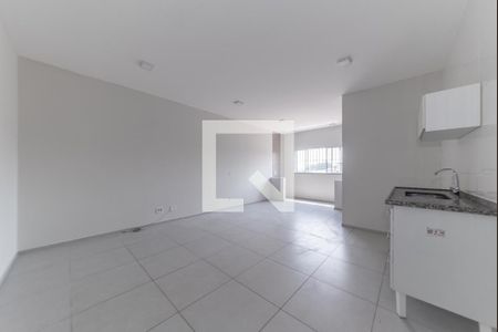 Kitnet de kitnet/studio para alugar com 1 quarto, 45m² em Vila Nair, São Paulo