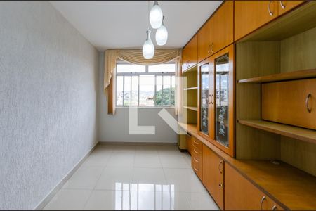 Sala de apartamento para alugar com 3 quartos, 68m² em Padre Eustáquio, Belo Horizonte