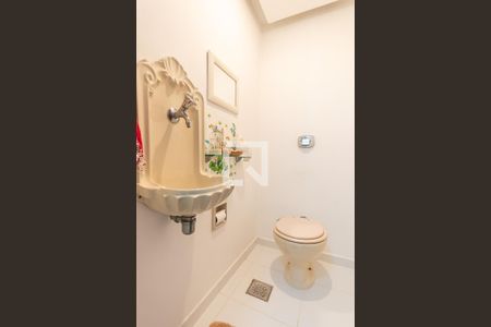 Lavabo de apartamento à venda com 2 quartos, 89m² em Grajaú, Rio de Janeiro