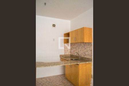 Cozinha de kitnet/studio à venda com 1 quarto, 35m² em Centro Histórico, Porto Alegre