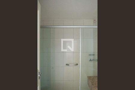Banheiro de kitnet/studio à venda com 1 quarto, 35m² em Centro Histórico, Porto Alegre