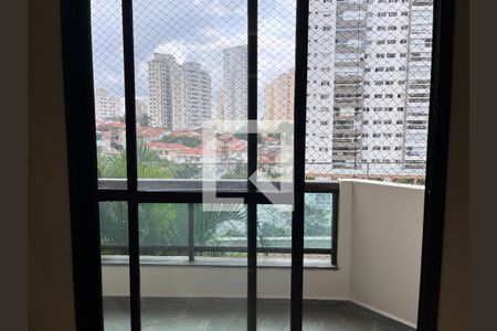 Sala/Varanda de apartamento para alugar com 3 quartos, 90m² em Chácara Inglesa, São Paulo