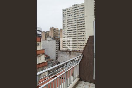 Varanda de kitnet/studio à venda com 1 quarto, 35m² em Centro Histórico, Porto Alegre